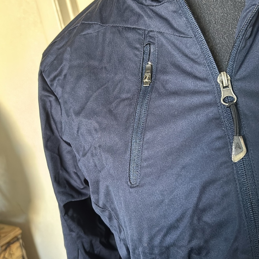 TX Rangers Windbreaker - Picture 3 of 5
